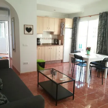 Holiday home Burriana Sleeps 8 Private Pool Nerja